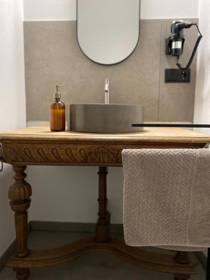 Sonnenhof 1737 - Ferienzimmer & Apartments Barbelroth Kültér fotó